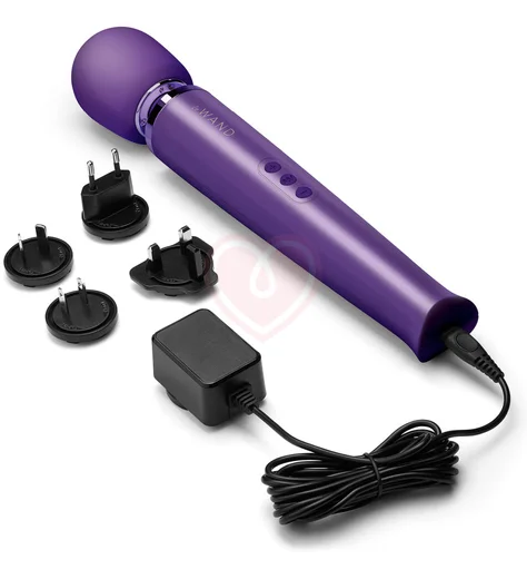 Мощный массажёр Le Wand Rechargeable фиолетовый фото 5