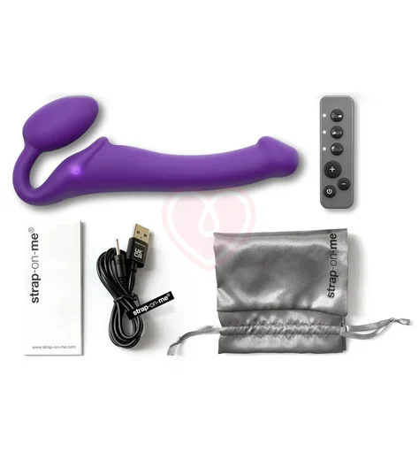 Безремневой страпон с вибрацией и пультом управления Strap-on-me M фиолетовый фото 2