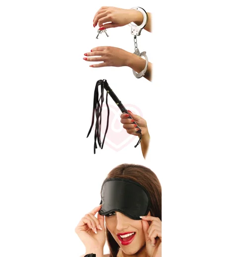 Набор наручники, маска и плётка Lover's Fantasy Kit фото 3