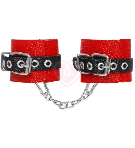 Мягкие наручники с люверсами Pecado BDSM красные с черным фото 2