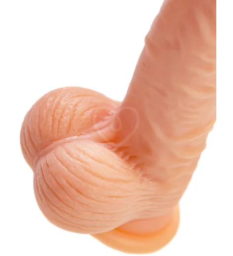 Реалистичный фаллоимитатор с мошонкой и присоской RealStick Nude Cree телесный фото 4