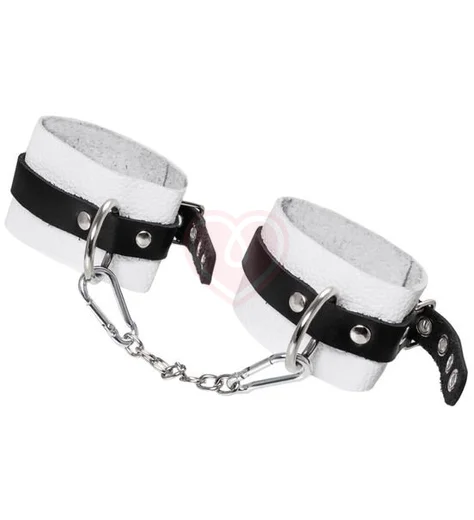 Мягкие оковы на ноги с люверсами Pecado BDSM белые с черным фото 3