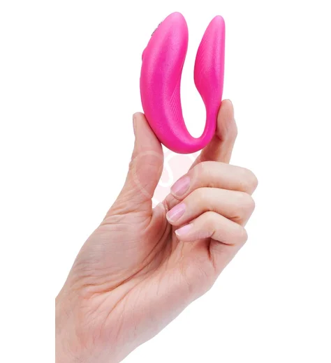 Парный вибратор с сенсорным пультом управления We-Vibe Chorus розовый фото 2