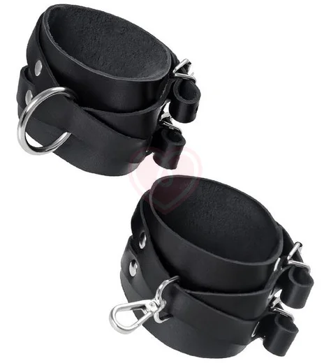 Оковы на ноги с короткой сцепкой-карабином Pecado BDSM черные фото 4