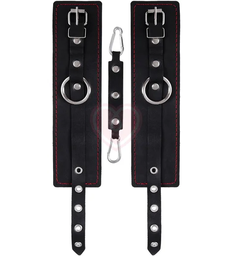 Оковы на ноги с красной строчкой Pecado BDSM черные фото 4