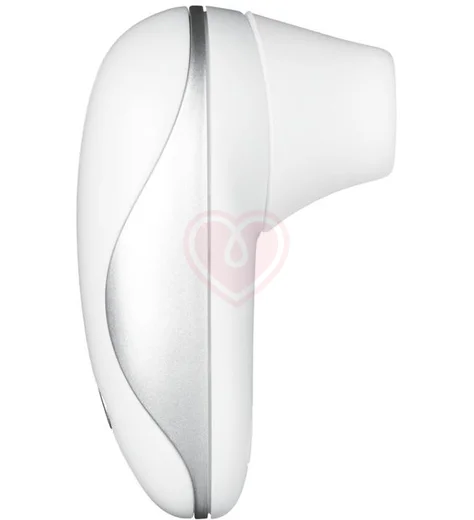 Миниатюрный вакуумный клиторальный стимулятор Womanizer Starlet белый фото 4