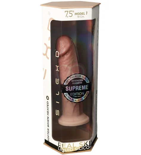 Реалистичный фаллоимитатор на присоске с эффектом памяти Model 1 Premium Real Skin 19 см телесный фото 5