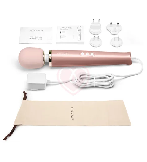 Проводной вибромассажёр Le Wand Plug-In розовое золото фото 3