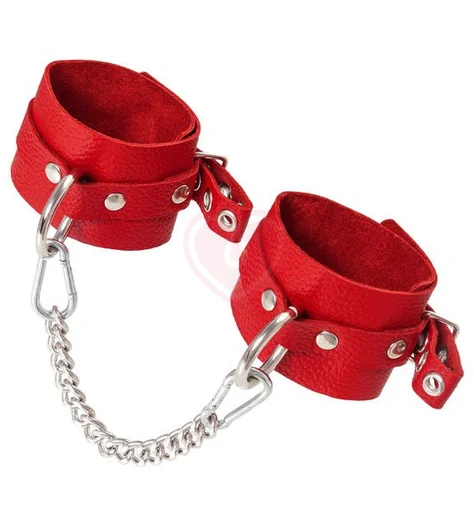 Оковы на ноги с люверсами Pecado BDSM красные фото 3