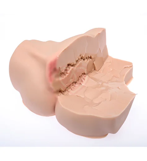 Мастурбатор полуторс с вагиной и попкой Naked Factory Laura телесный фото 2