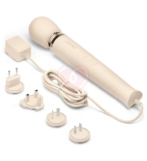 Проводной вибромассажёр Le Wand Plug-In кремовый фото 5