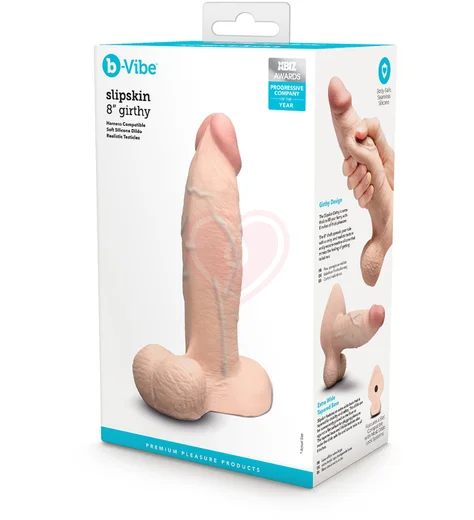 Реалистичный фаллоимитатор с мошонкой Slipskin Realstic Girthy 17 см телесный фото 6