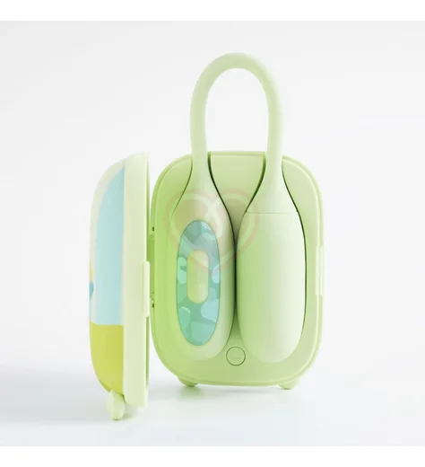 Вибратор с вакуумным клиторальным стимулятором BeYourLover Magic Suitcase зелёный фото 4