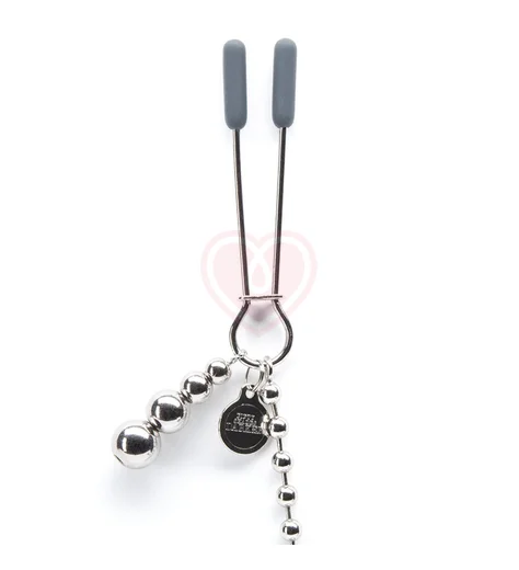 Зажимы для сосков на цепочке Fifty Shades Darker At My Mercy Chained Nipple Clamps фото 2