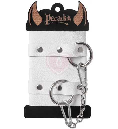 Кожаные наручники с люверсами Pecado BDSM белые фото 6
