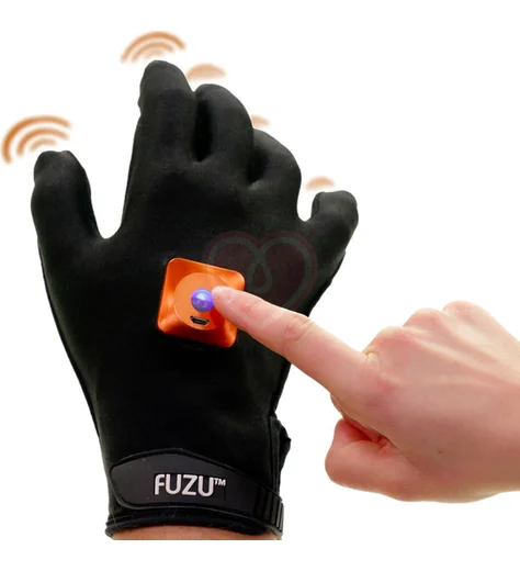 Правая массажная перчатка с вибрацией Fuzu Vibrating Massage Glove M чёрная фото 2