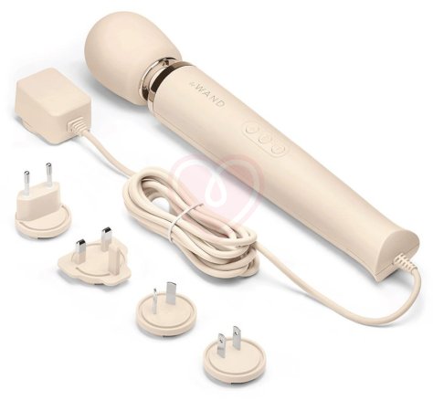 Проводной вибромассажёр Le Wand Plug-In кремовый фото 5