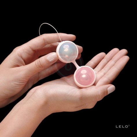 Вагинальные шарики LELO Luna Beads розовые и голубые фото 3