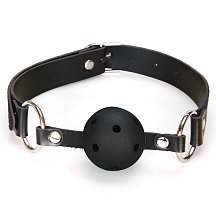 Кляп на ремне с чёрным шариком с отверстиями для дыхания Breathable Ball Gag