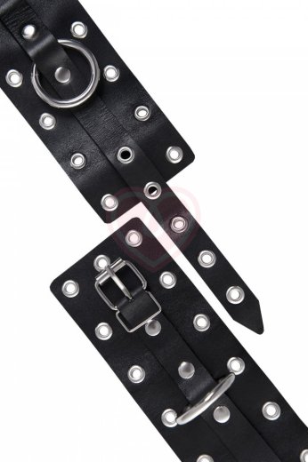 Кожаные наручники с люверсами Pecado BDSM черные фото 6