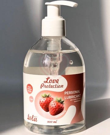 Ароматизированный лубрикант Love Protection Strawberry 300 мл клубника фото 2