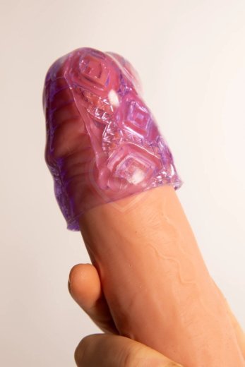 Мини мастурбатор Tenga Uni Amethyst фиолетовый фото 4