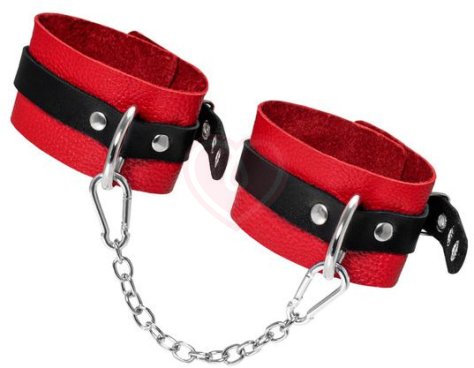 Мягкие оковы для ног с люверсами Pecado BDSM красные с черным фото 3