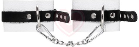 Мягкие оковы на ноги с люверсами Pecado BDSM белые с черным фото 1
