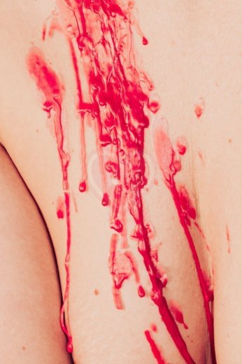 Восковая свеча Wax Play To Blaze с ароматом сливы и сакуры фото 4