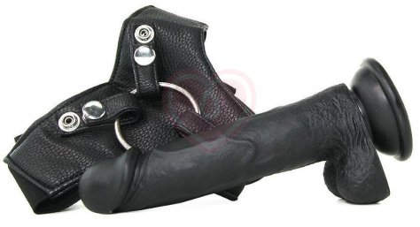 Страпон с реалистичной насадкой Ouch! Realistic Strap-On 20 см чёрный фото 2