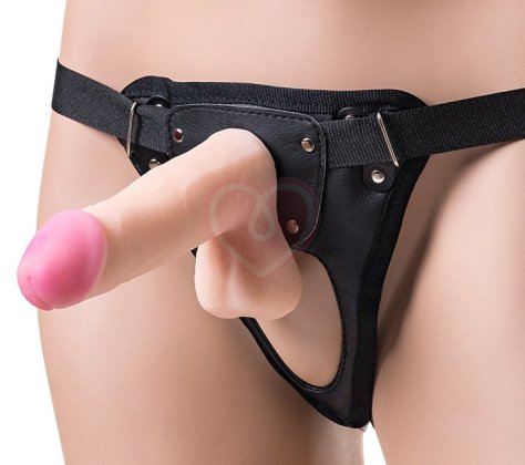 Реалистичный страпон с трусиками RealStick Strap-On Hunter 14,5 см фото 6
