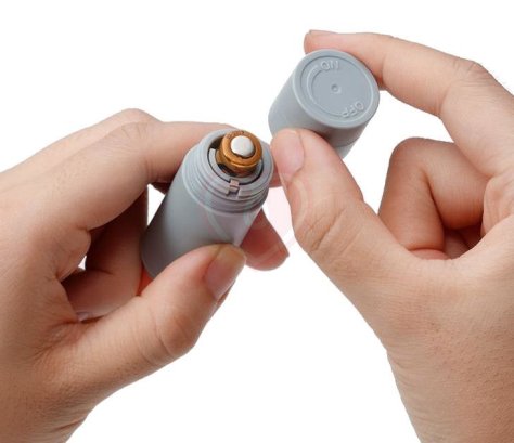 Минивибратор в виде помады Tenga Iroha Stick коралловый фото 5